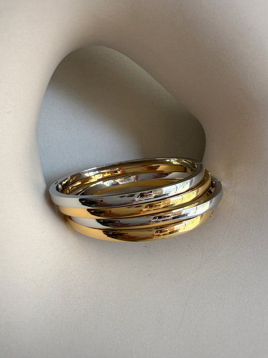 Plain Bangle Bracelet