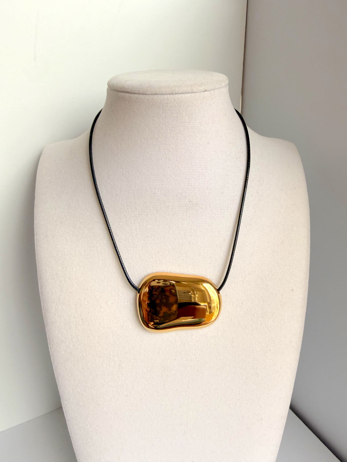 Zola Necklace