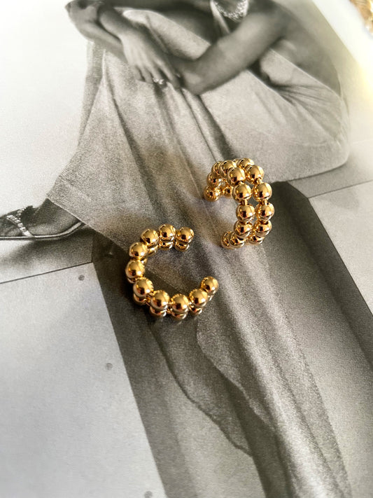 Double beaded earcuff