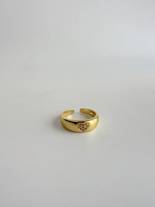 Sparkling Heart Ring