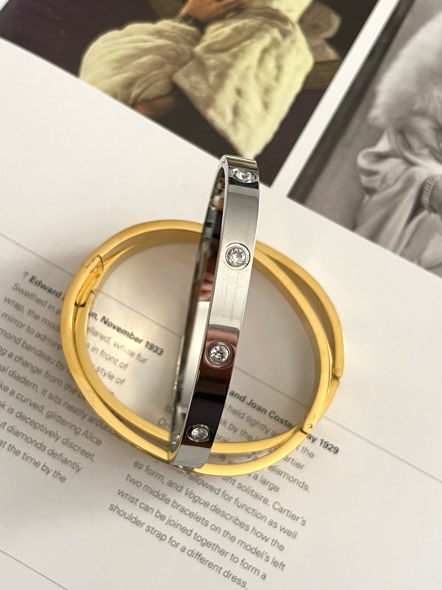 Screw Bangle Bracelet