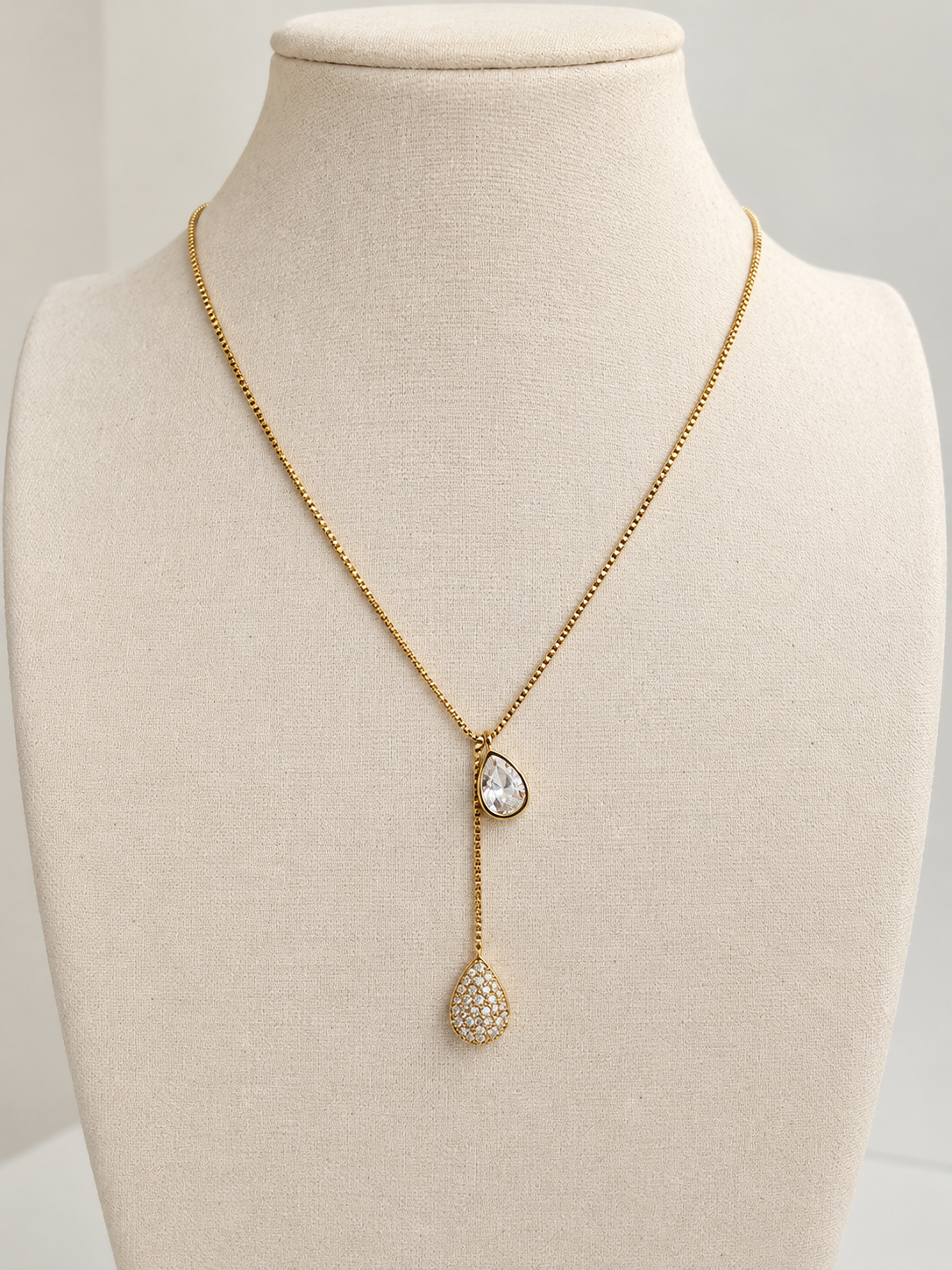 Solea Necklace