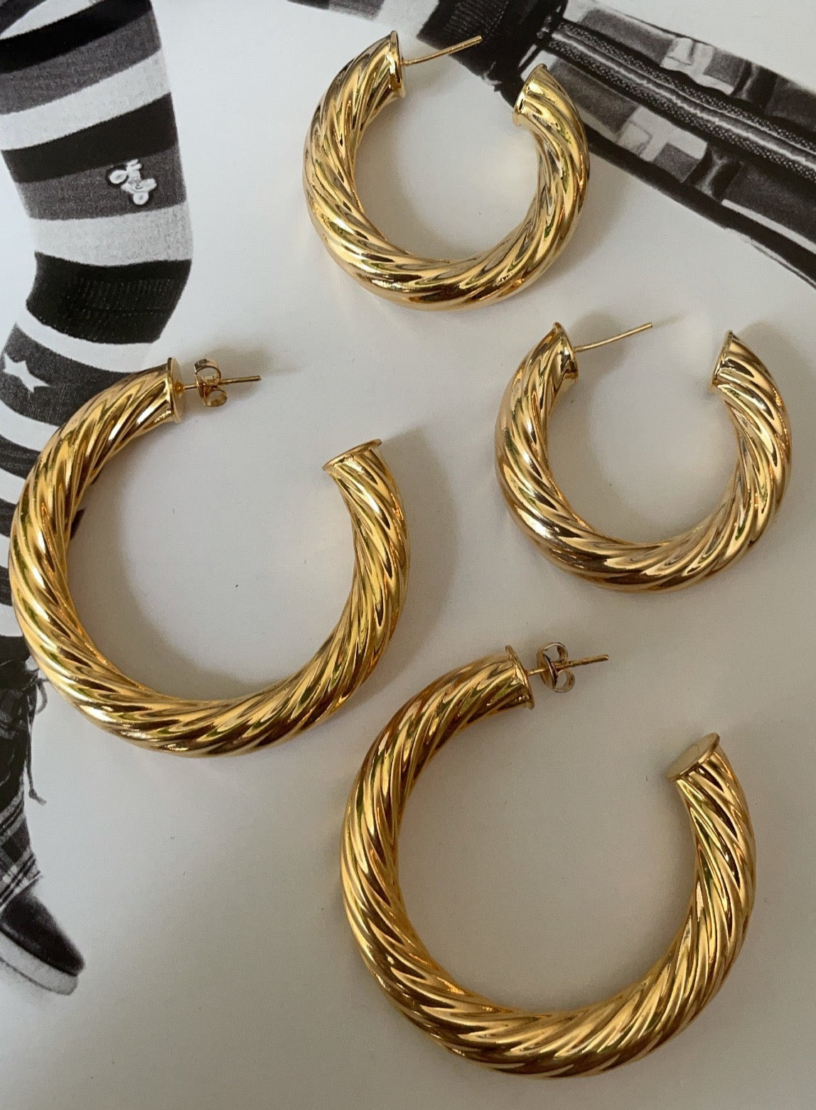 Créoles arrière en forme de croissant