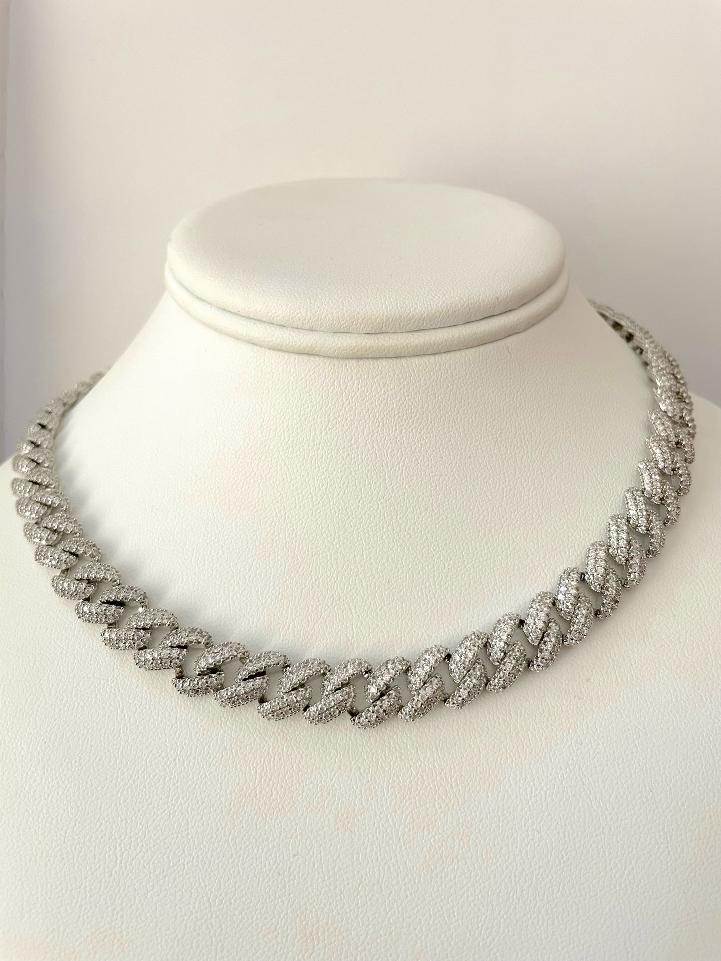 Iced Cuban link necklace