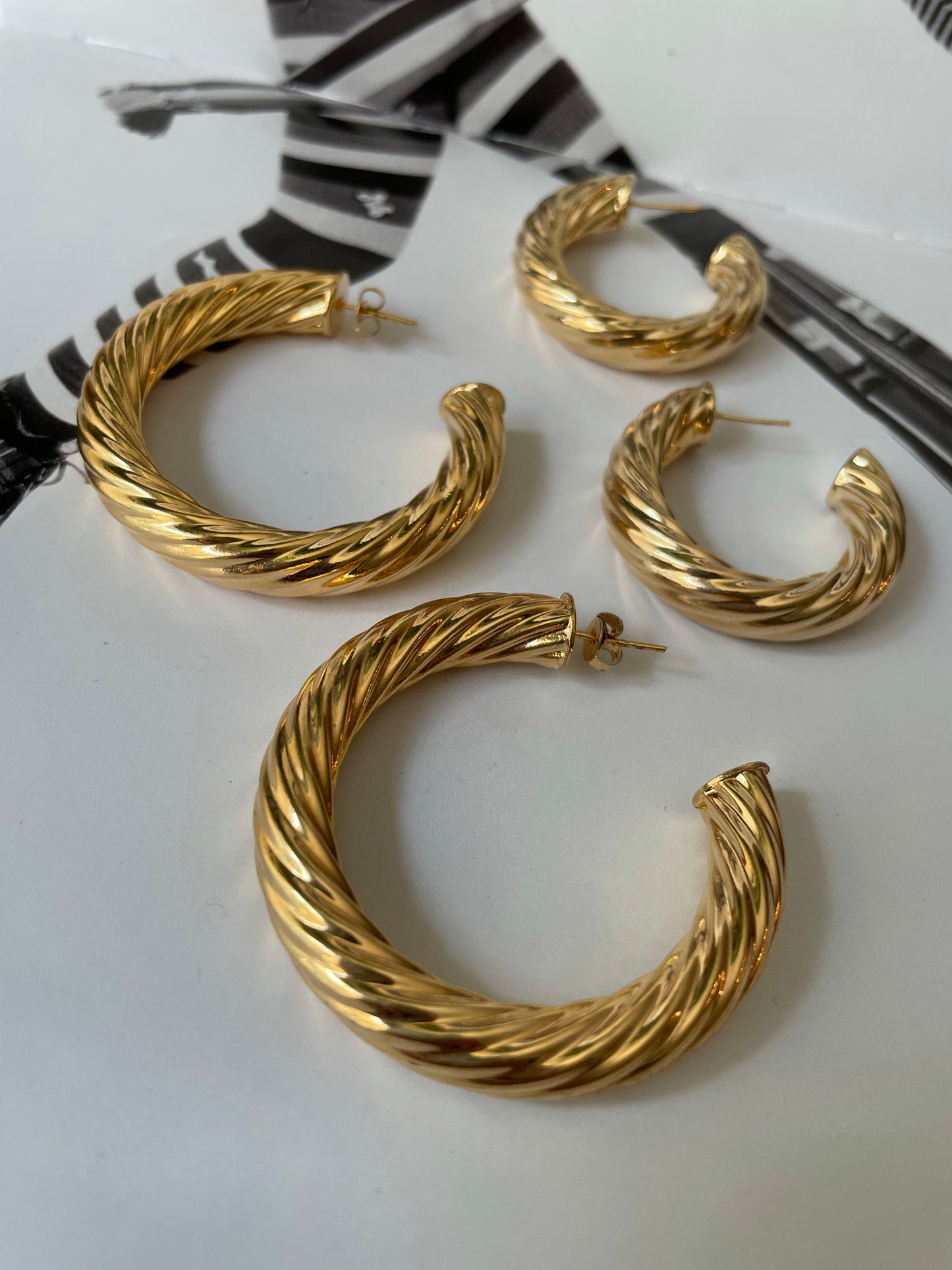 Créoles arrière en forme de croissant