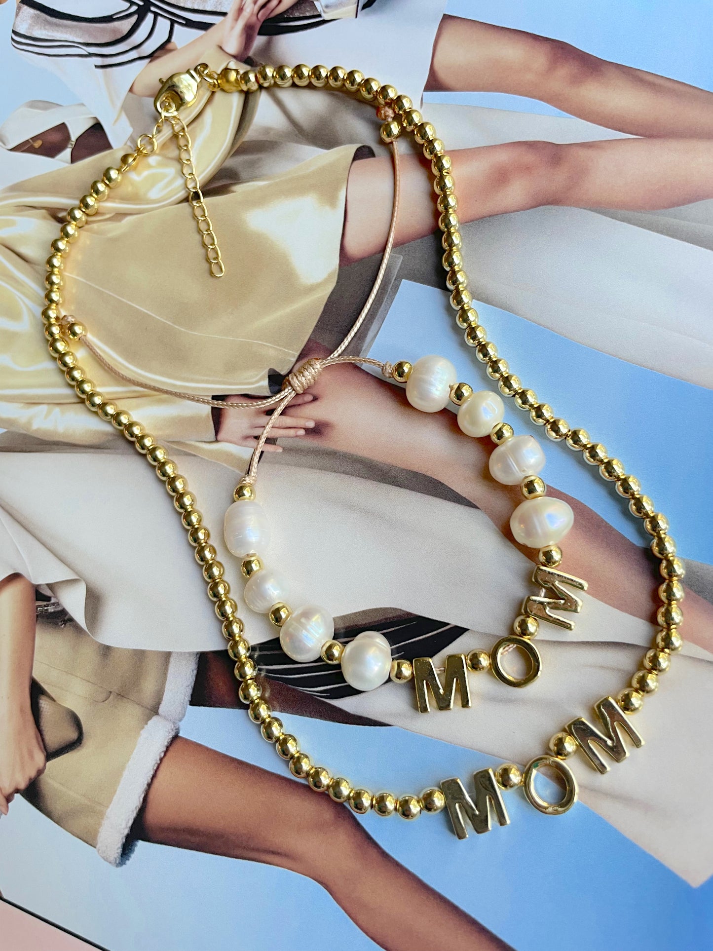 Bracelet réglable perlé MOM