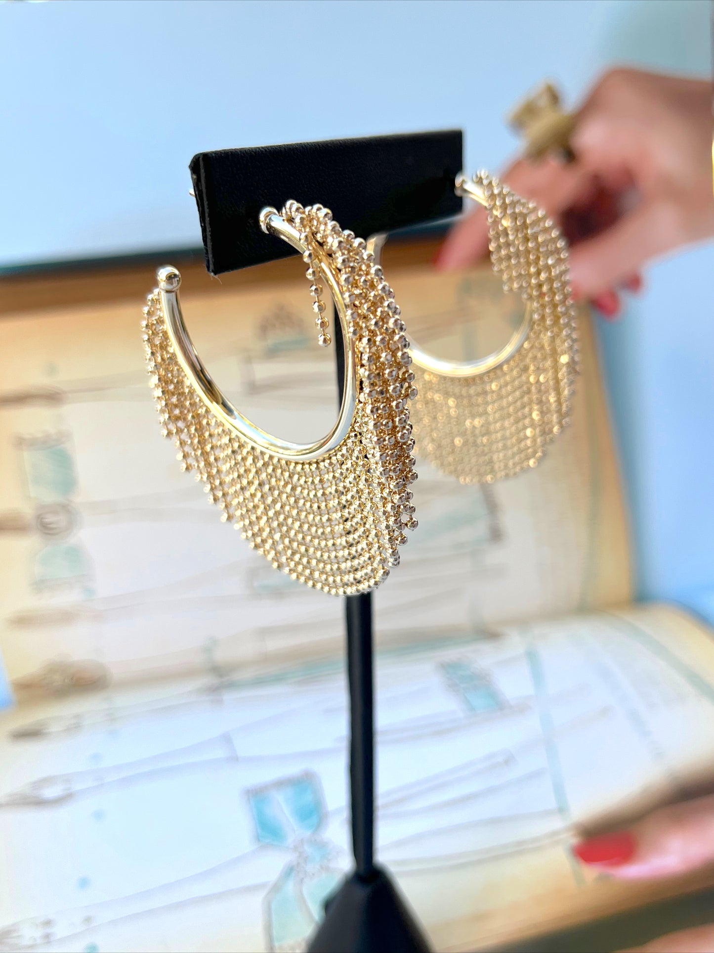 Pendientes de aro con borla completa