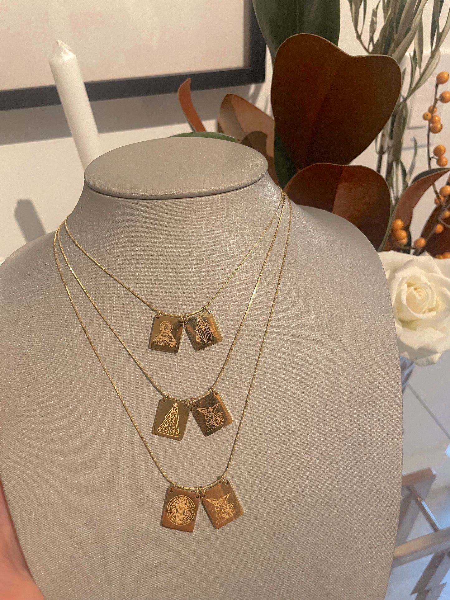 Gold and combined Scapulares