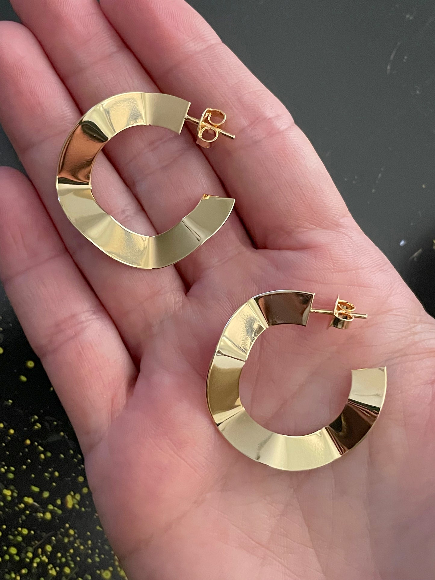 Penelope hoop earrings