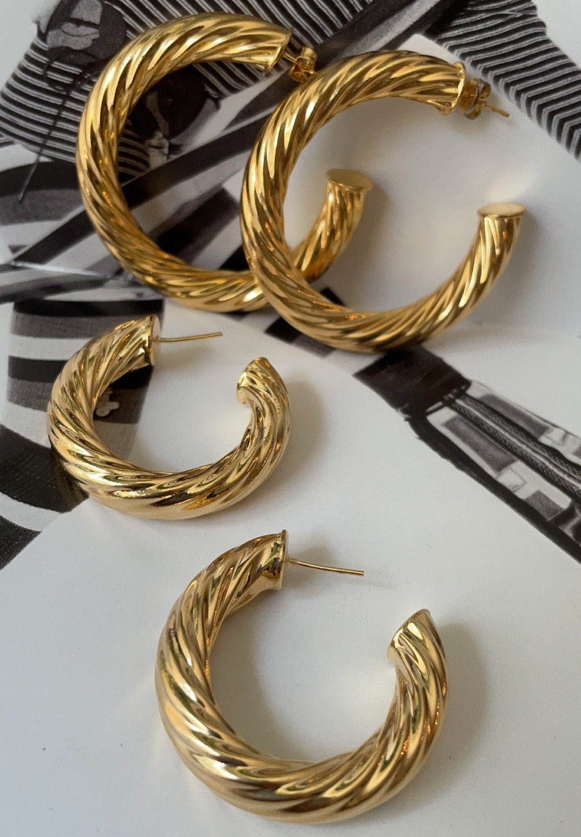 Créoles arrière en forme de croissant