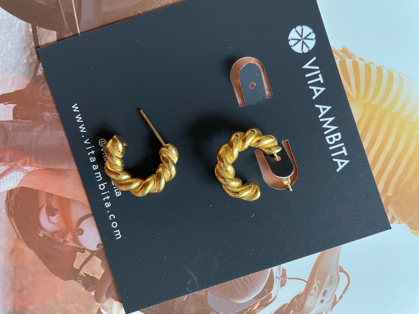 Stainless steel twisted hoops earrings