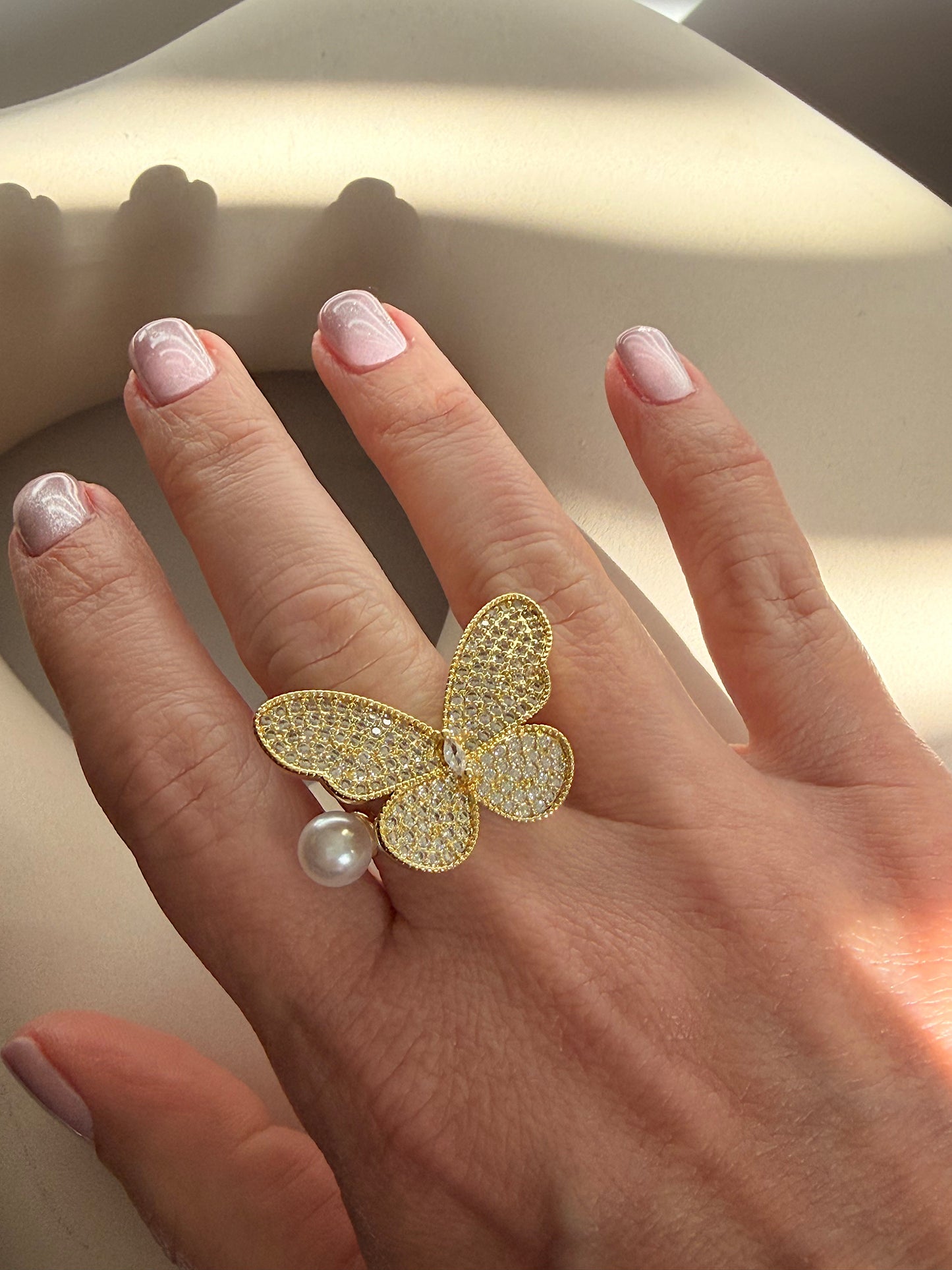 Sparkling Butterfly Ring
