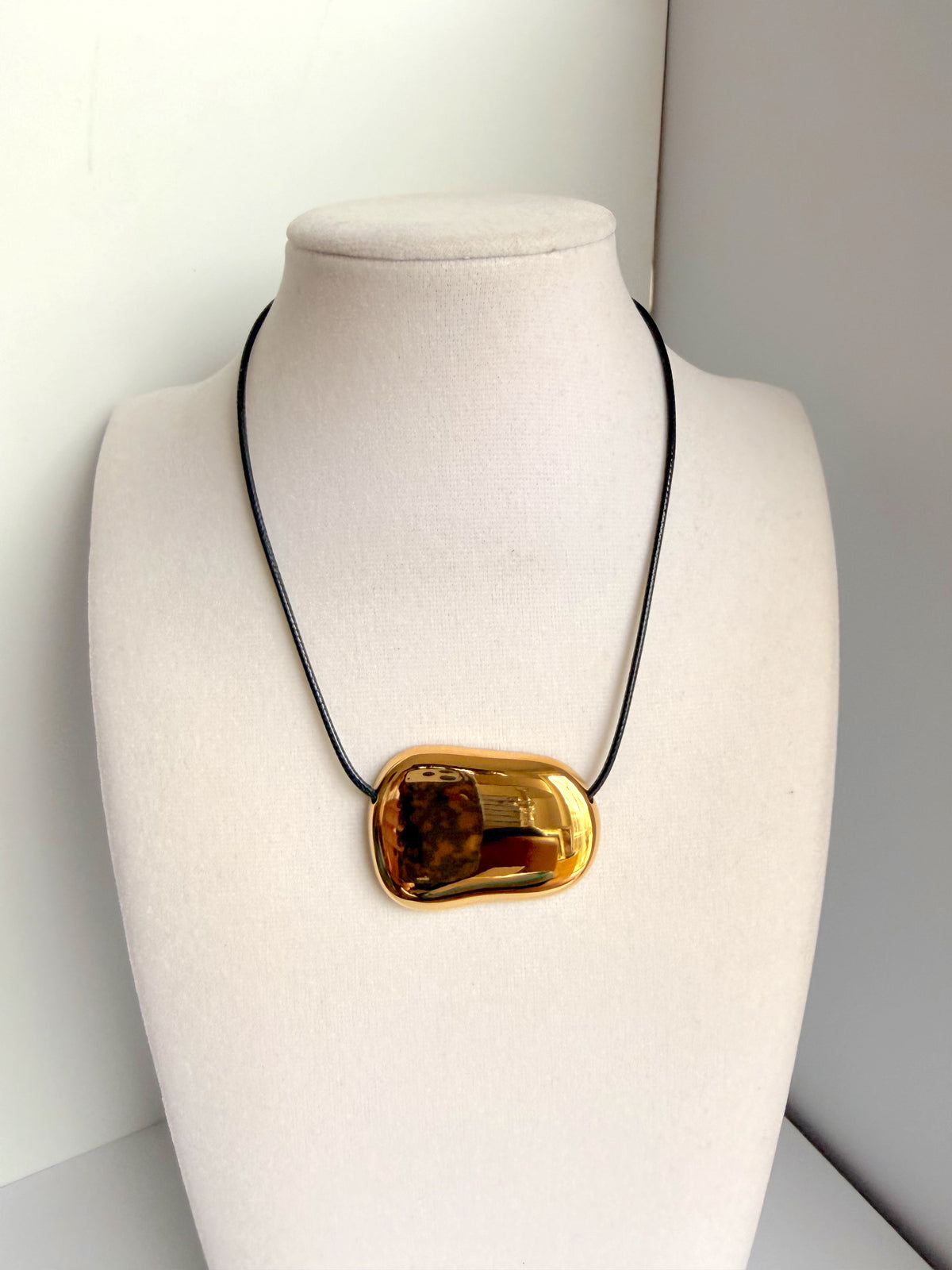 Zola Necklace