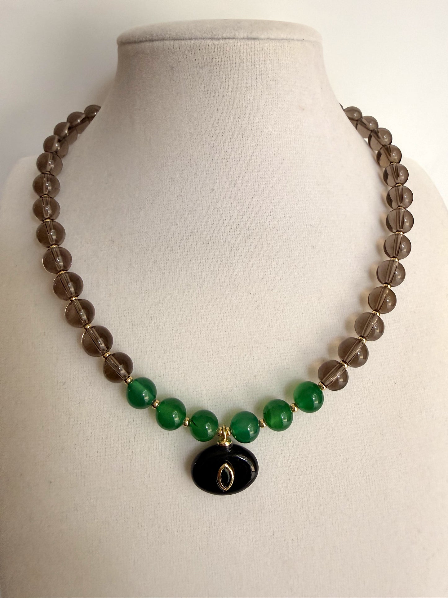 Versa Necklace