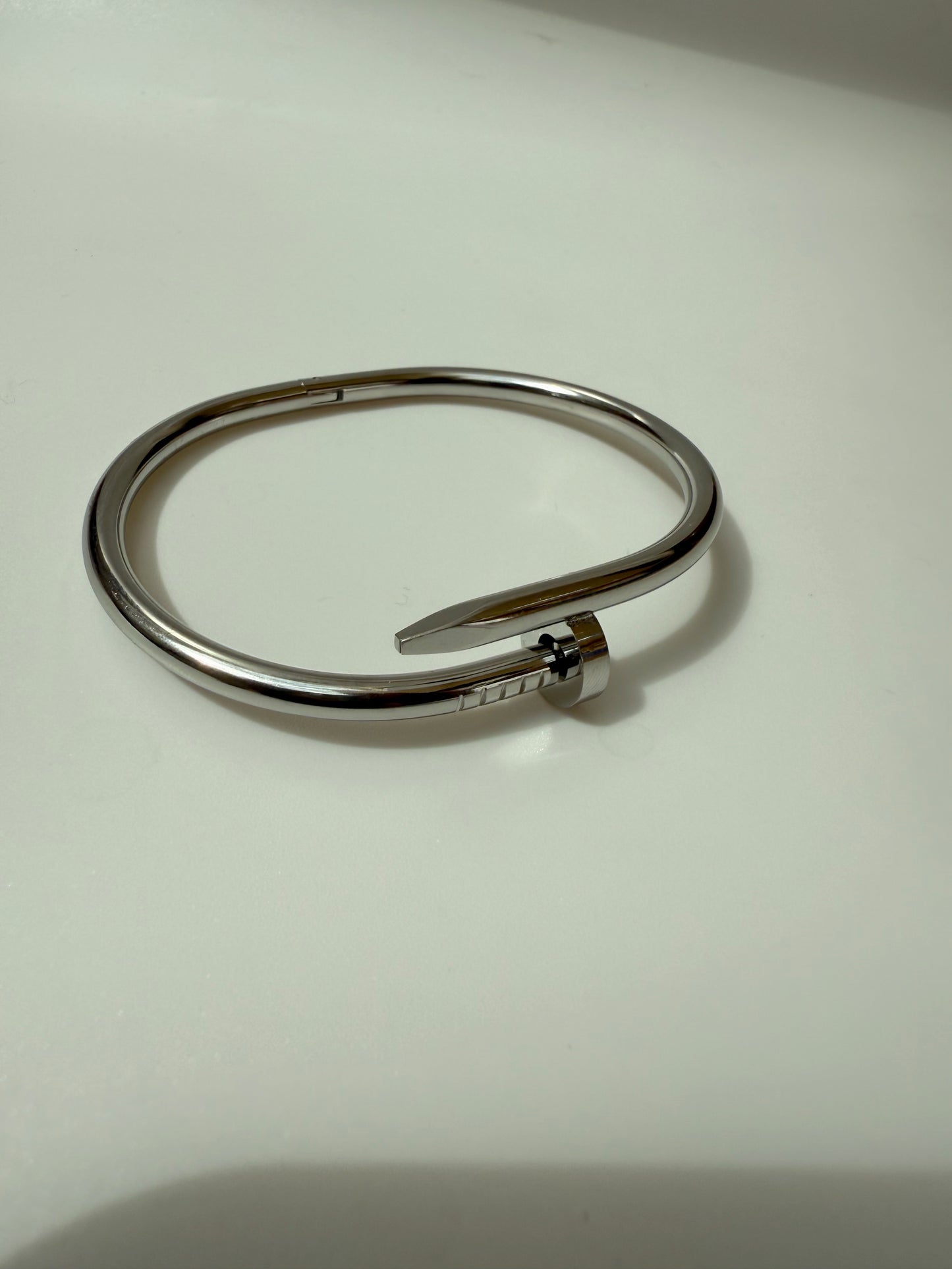 Nail Bangle