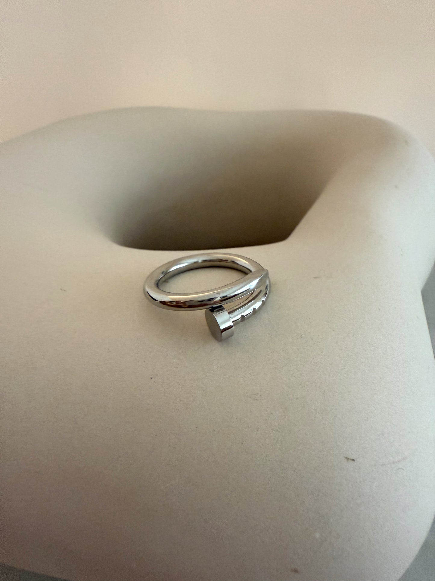 Nail Ring
