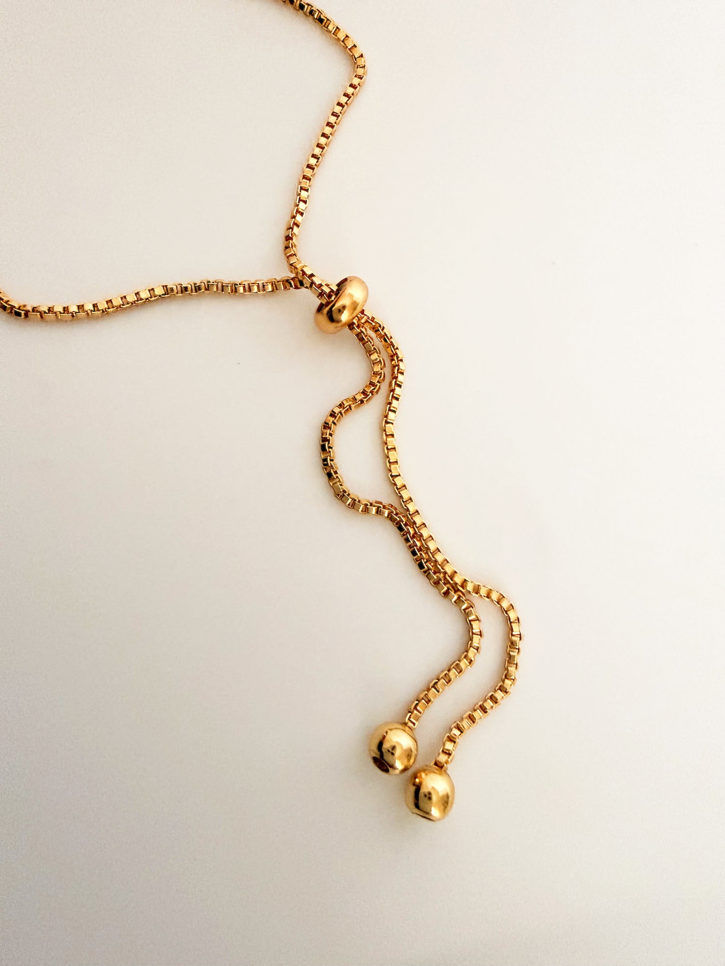 The Infinity Hand Chain