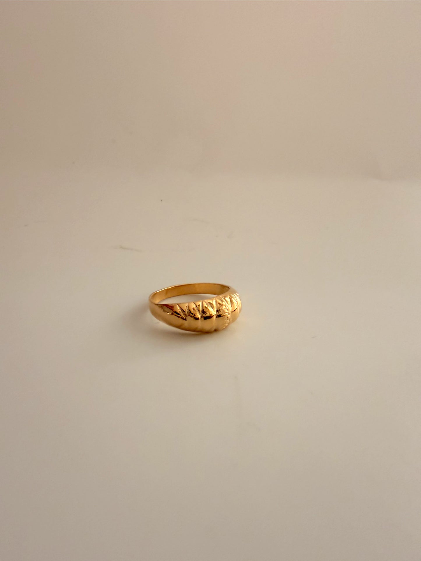 Pinky Golden Ring