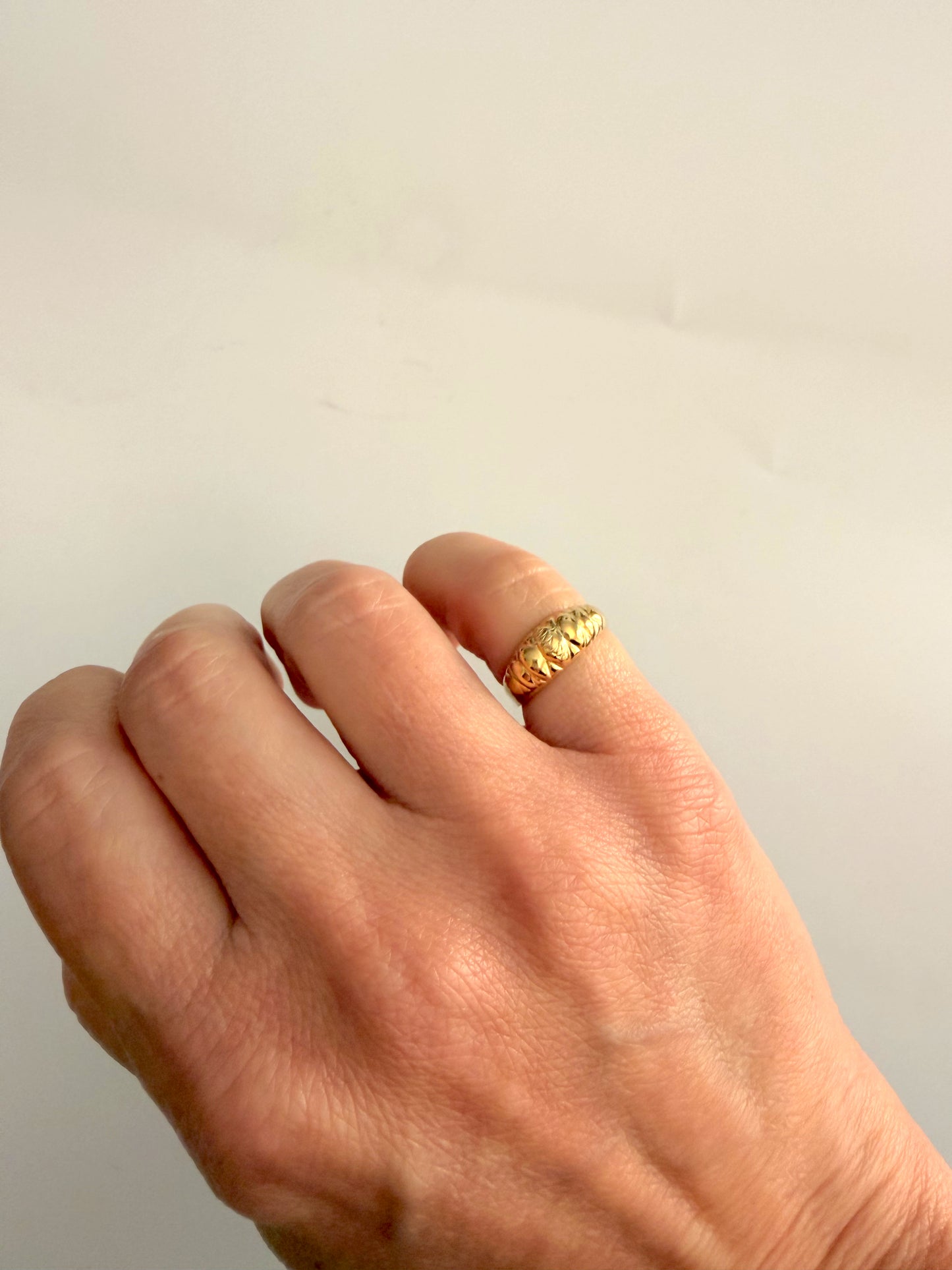 Pinky Golden Ring