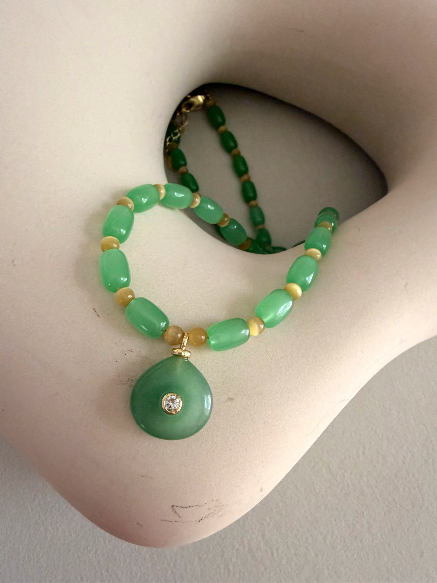 Green Barrel Bead Necklace