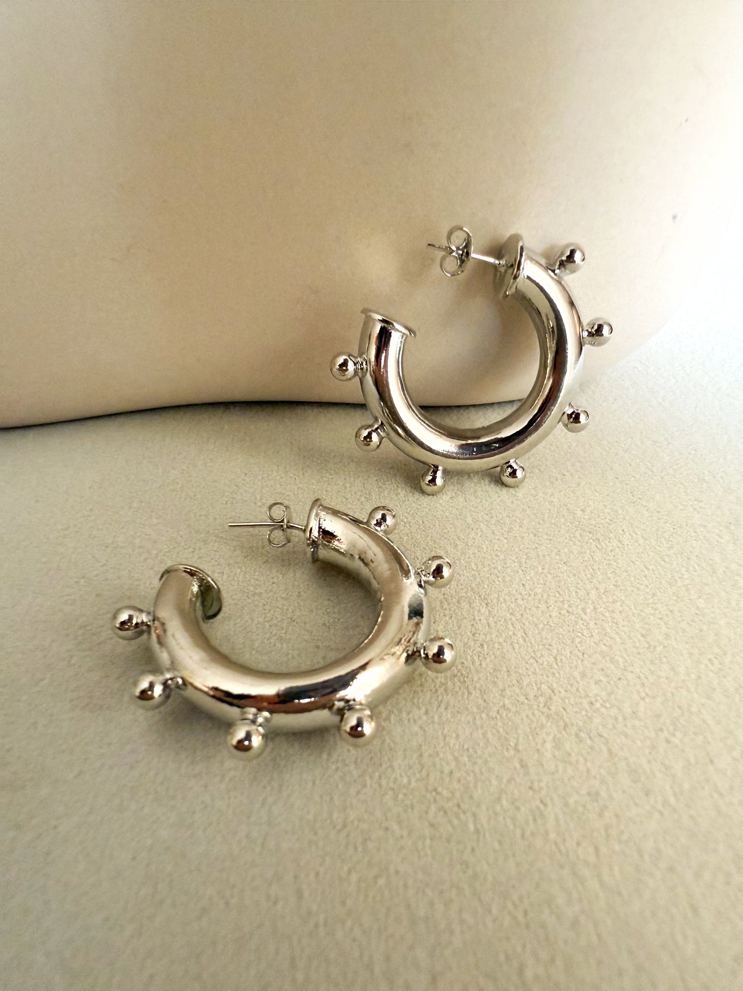 Dotted Chunky Hoop Earrings
