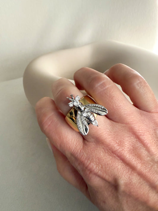 The Queen Bee Ring