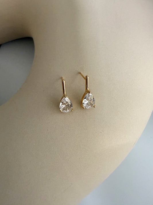 Luna Teardrop Earrings
