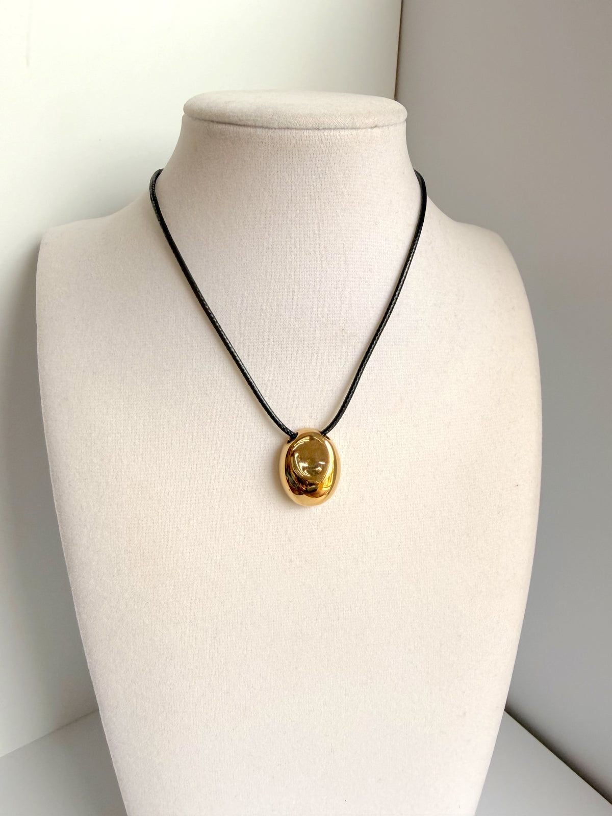 Zola Necklace