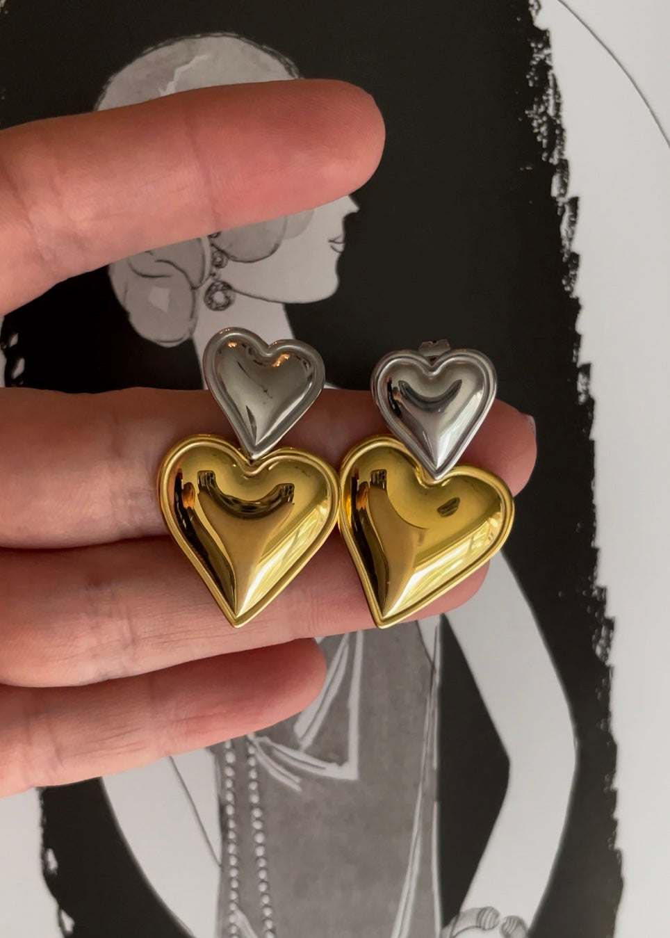 Bicolor hearts earrings