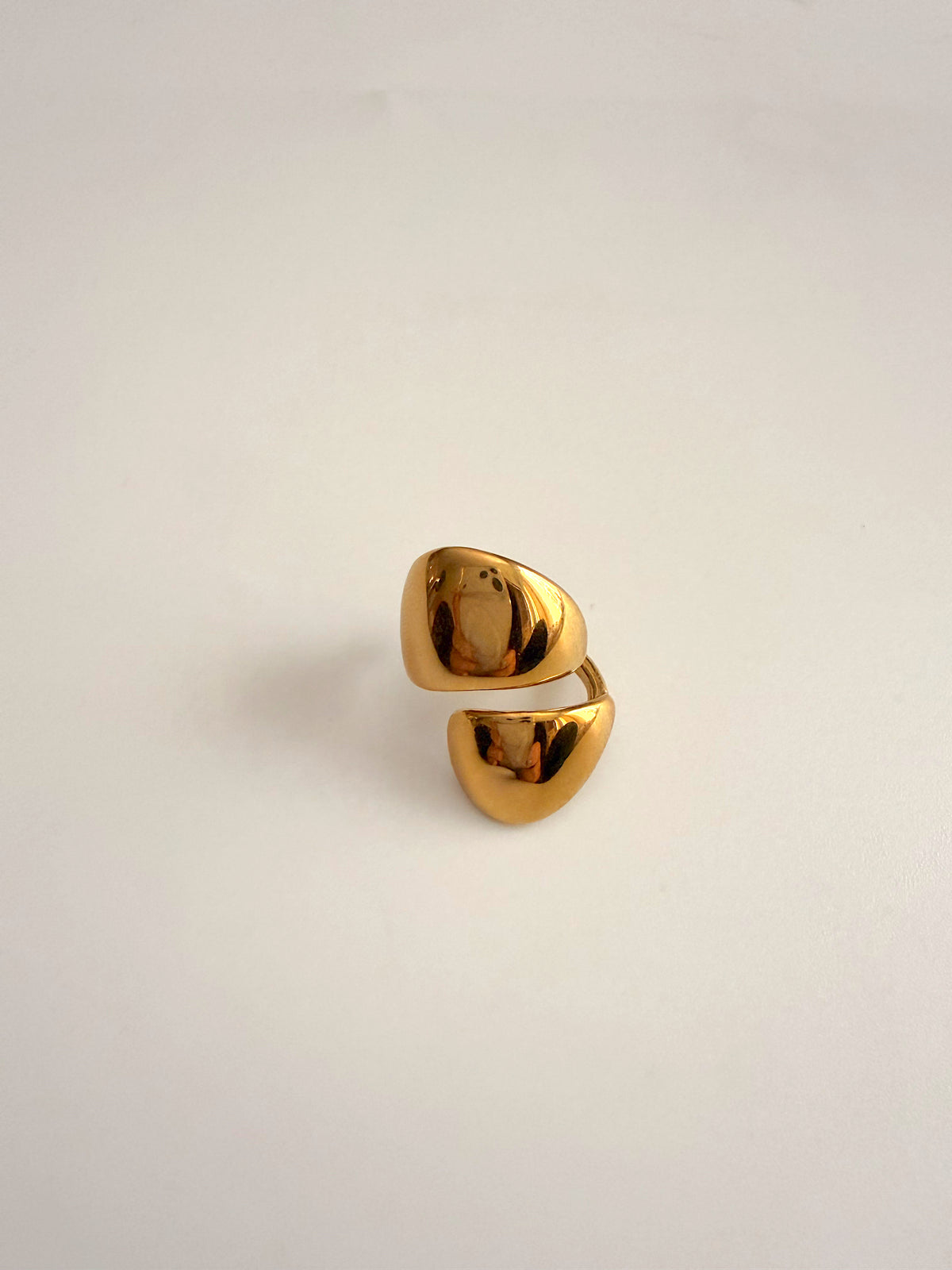 Forma Ear Cuff