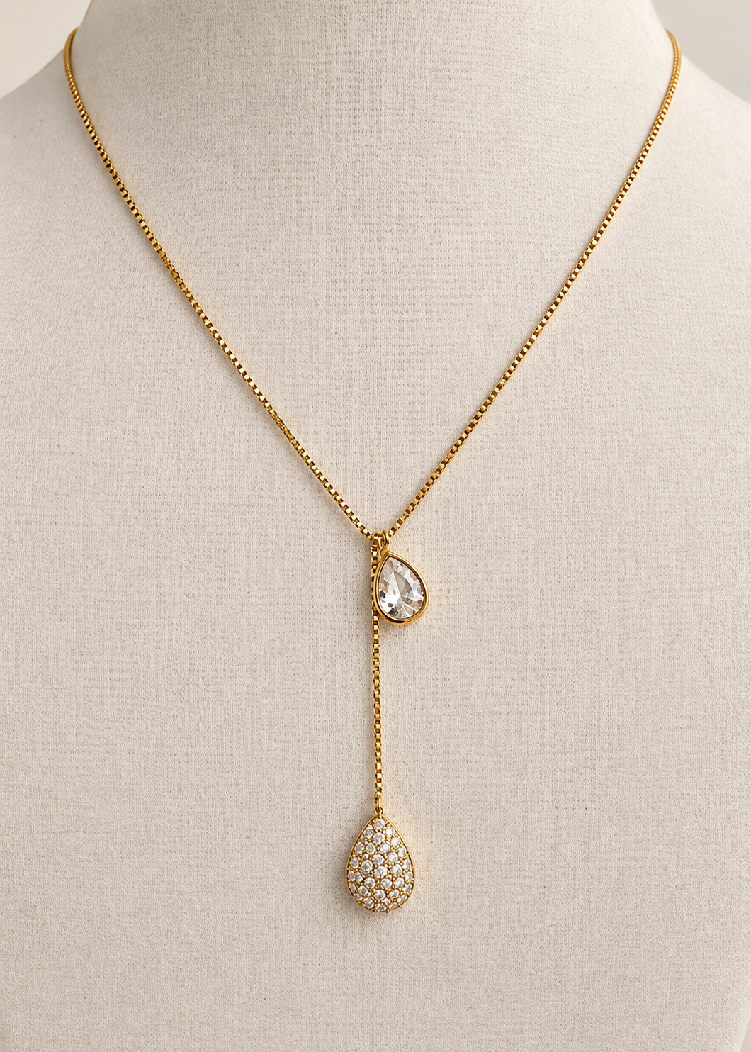 Solea Necklace