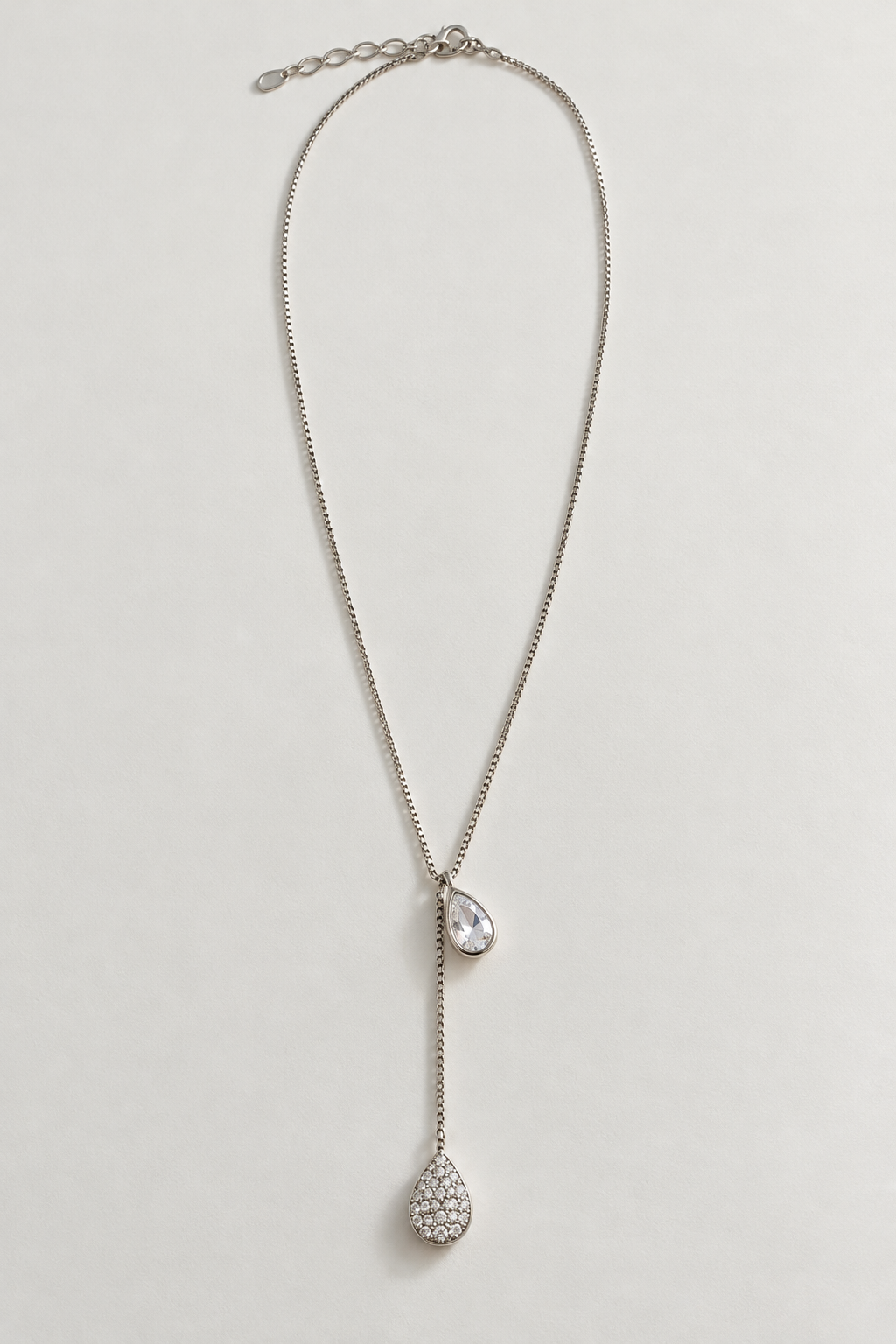 Solea Necklace