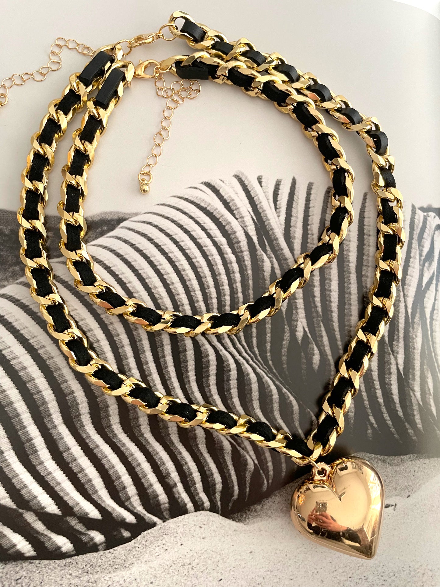 Braided necklace set with heart