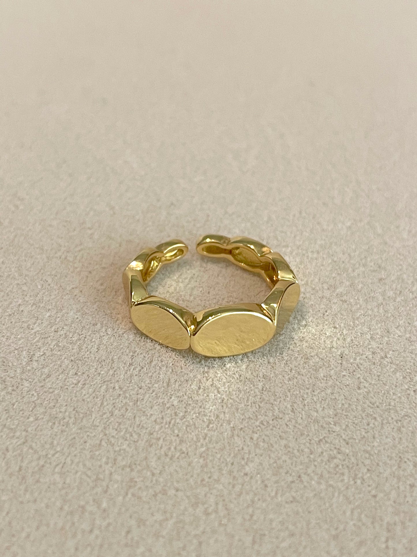 Coco gold ring