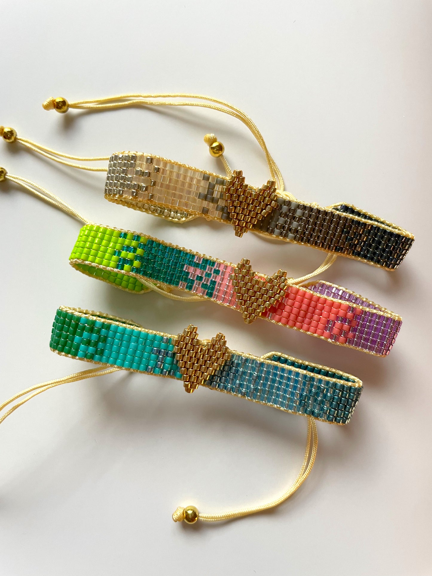 Miyuki gold heart bracelet