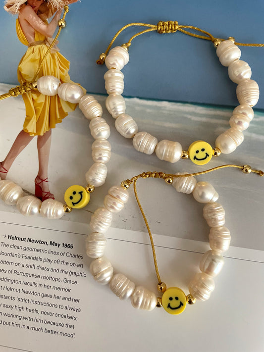 Natural pearls with happy face bracelets