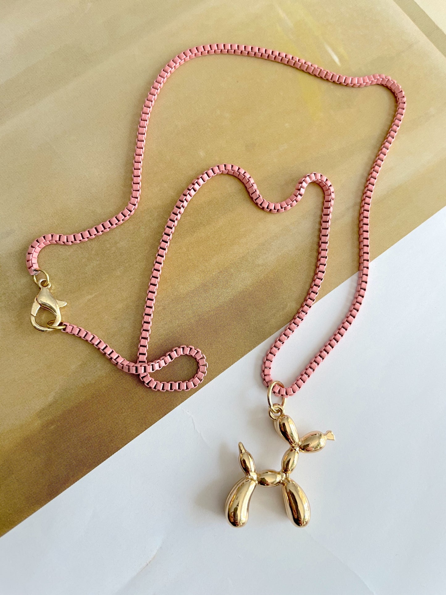 Balloon Dog Colored necklaces