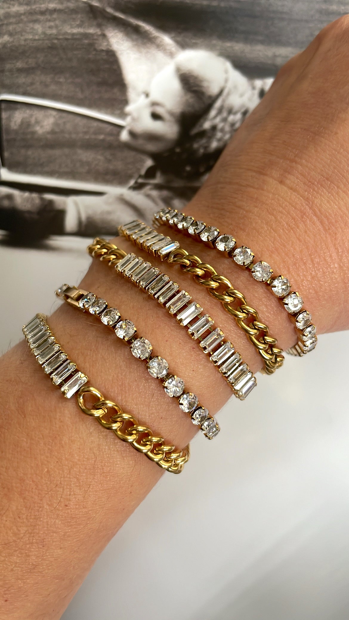 Stainless steel crystals bracelets