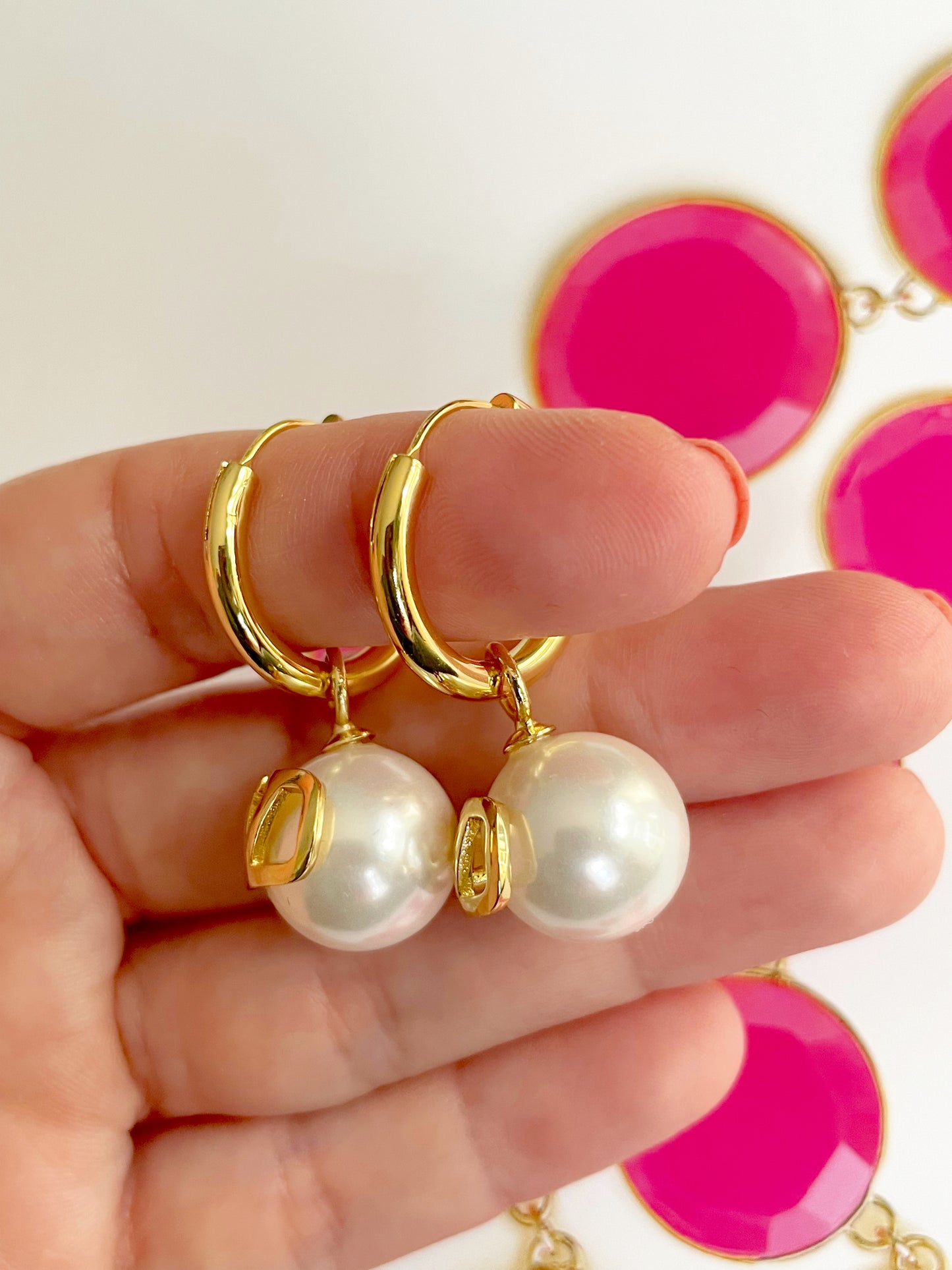 V dangle pearl earrings