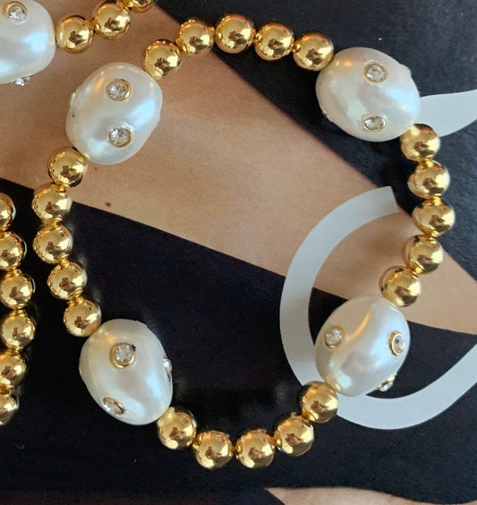 Polka dots pearls bracelet