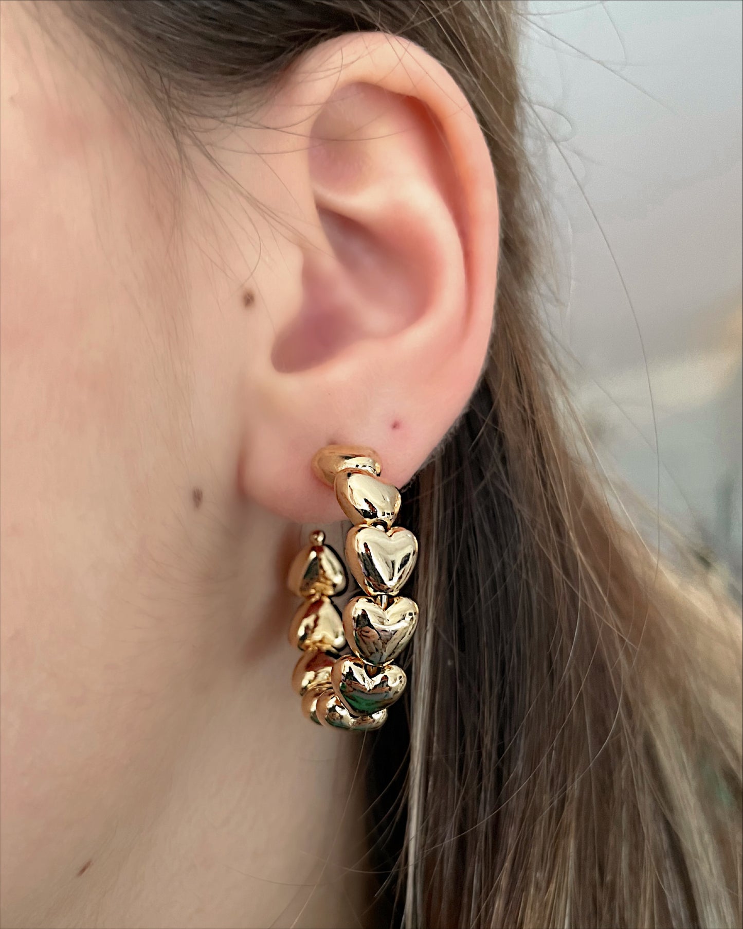 Hearts hoops earrings